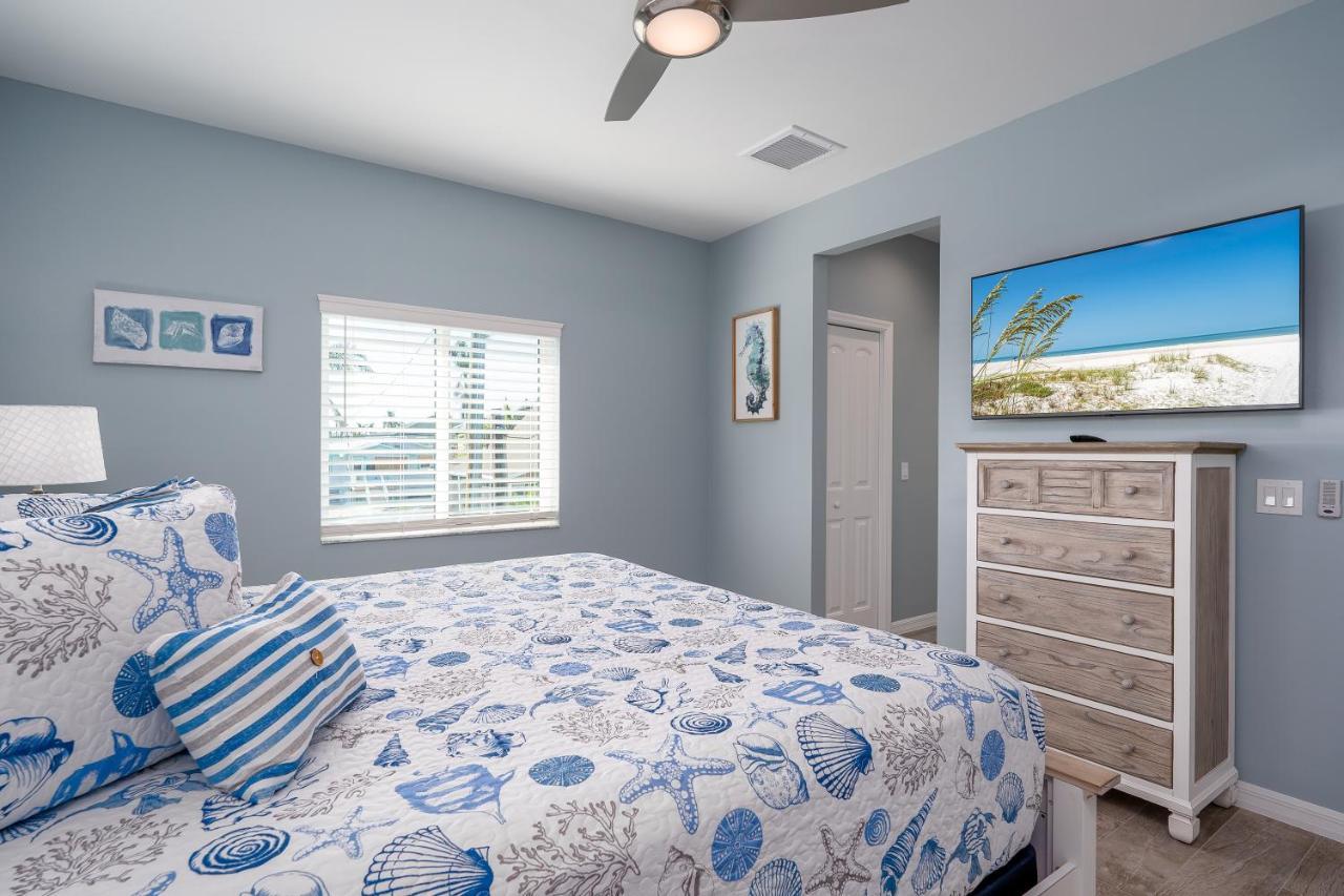 233 Delmar Avenue - Beautiful Private Pool Home Home 迈尔斯堡海滩 外观 照片